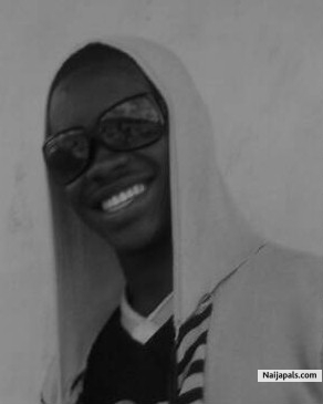 Ever Smiling Guy - click for next photo