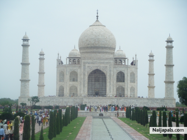 TAJMAHAL - click for next photo