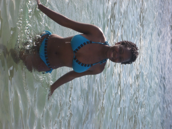  - click for next photo