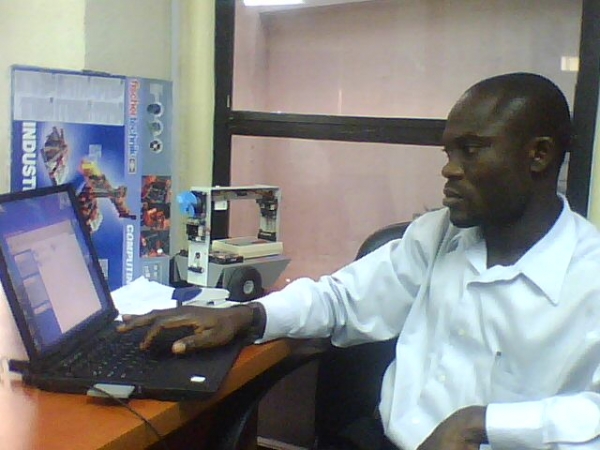  - click for next photo