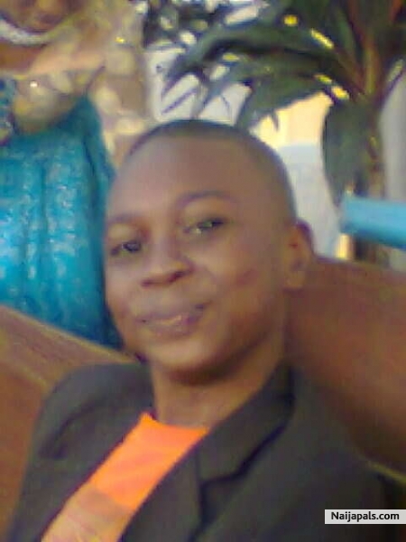 - click for next photo