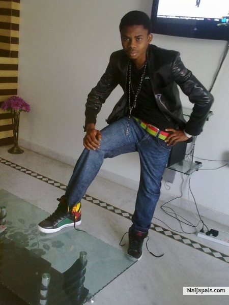 - click for next photo