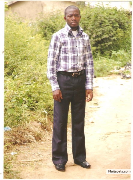  - click for next photo