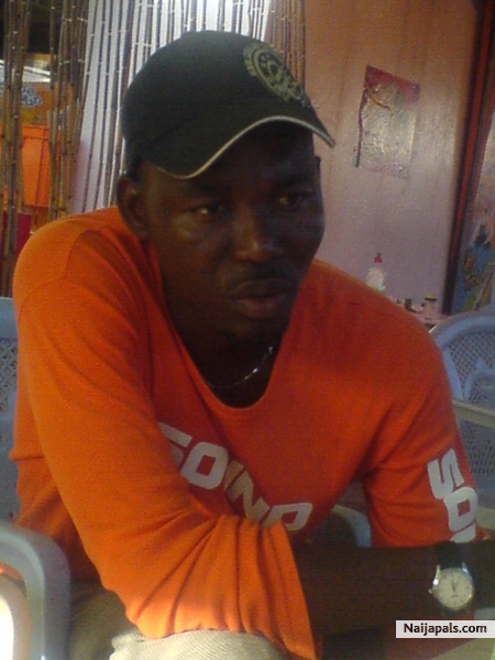  - click for next photo