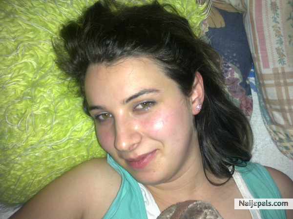  - click for next photo