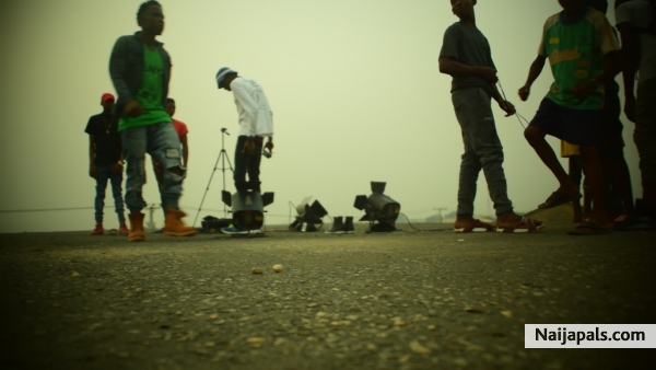 je hustle king - click for next photo