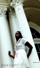 Julia works for CDC, she' s originally from Nigeria - click for next photo