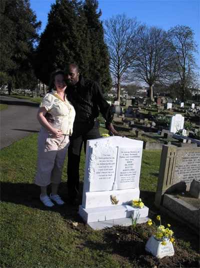A Quick Visit To Dad' s - click for next photo