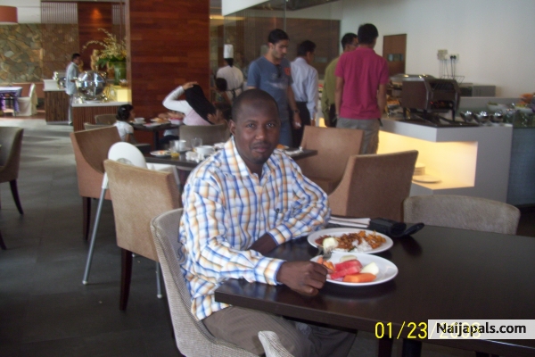  - click for next photo
