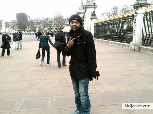  - click for next photo