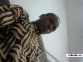 Otunba Oluseyi - click for next photo