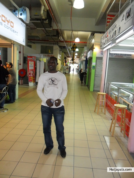  - click for next photo