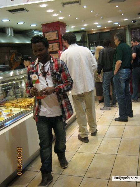Ohh my SANDWICH - click for next photo