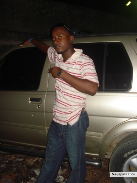  - click for next photo