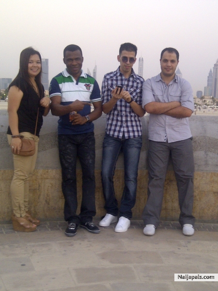  - click for next photo