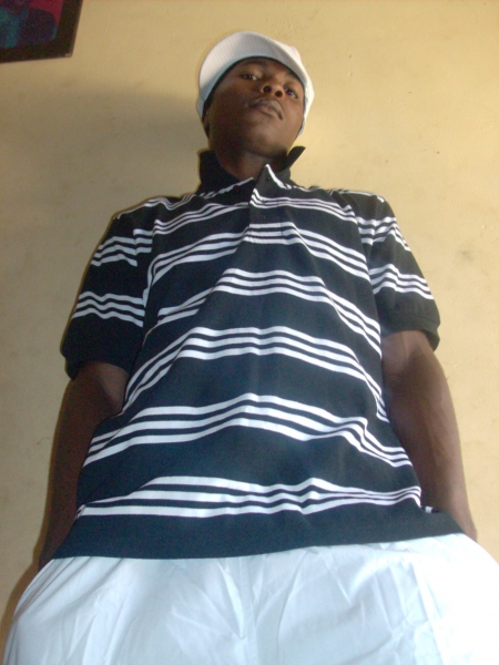  - click for next photo