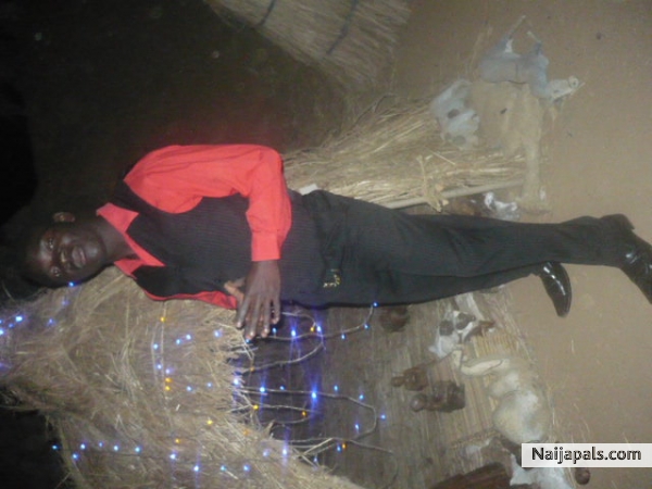  - click for next photo