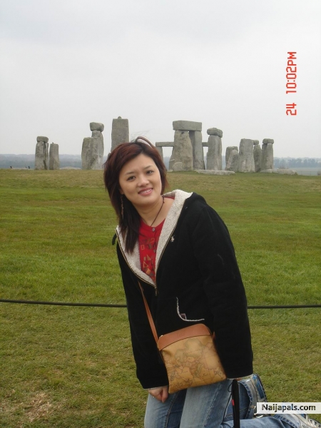 Huge Stone in UK - click for next photo