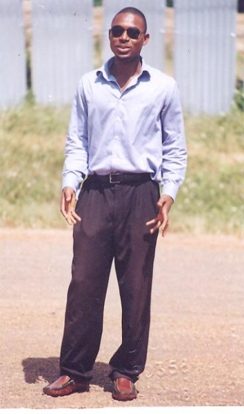 Hi, this is real me. - click for next photo