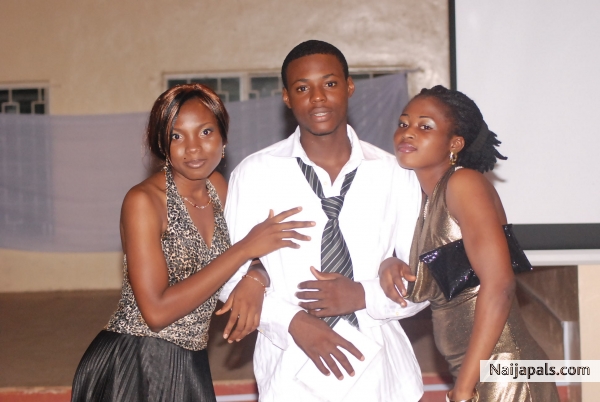 thats me and my school angels - click for next photo