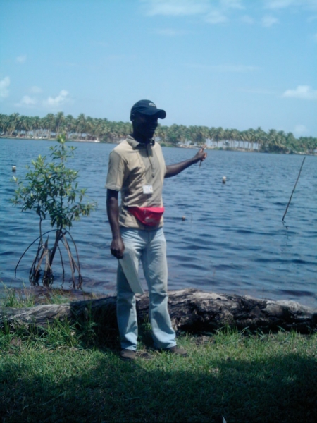  - click for next photo