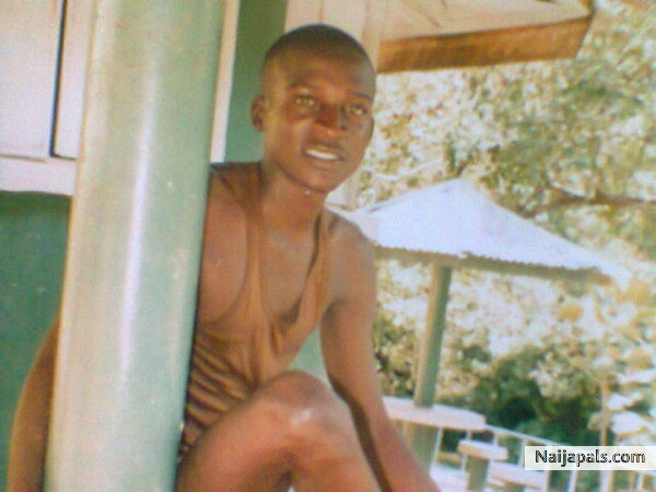  - click for next photo