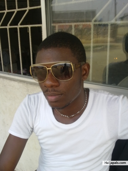 innocent dude - click for next photo