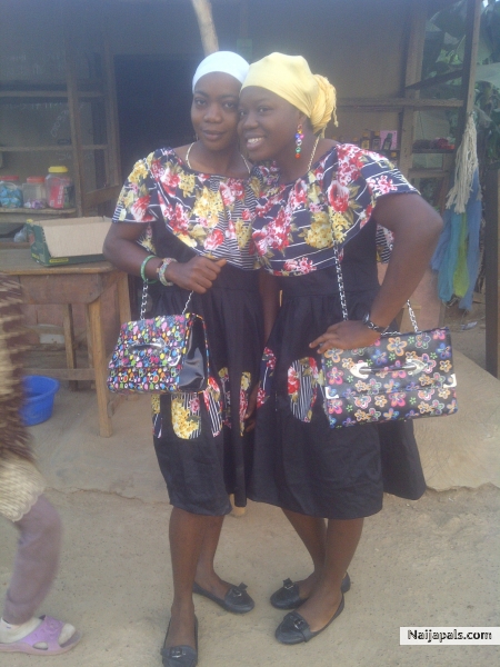 twins - click for next photo