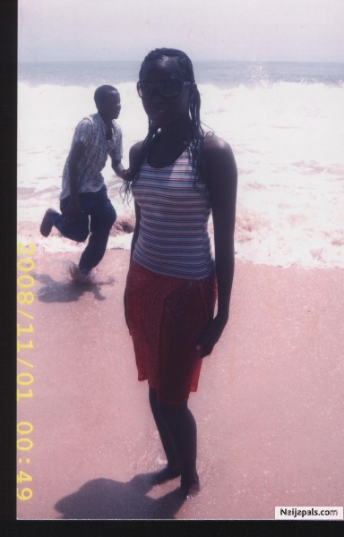  - click for next photo