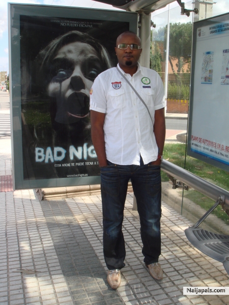  - click for next photo
