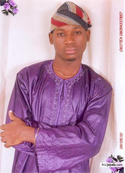  - click for next photo