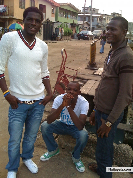 With Demola n George... - click for next photo
