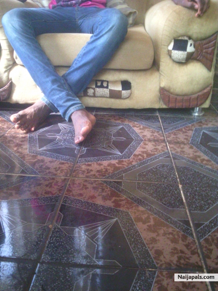  - click for next photo