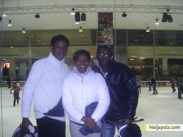 Moses,Ng and Shola - click for next photo