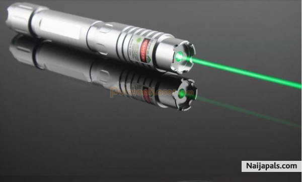 Vente Laser Vert 5000mW Surpuissant - click for next photo