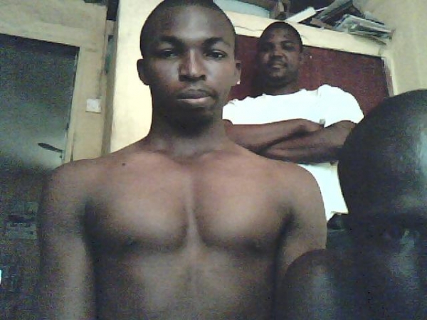  - click for next photo