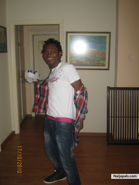  - click for next photo