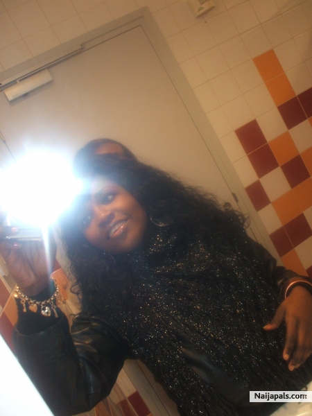 in kfc - click for next photo