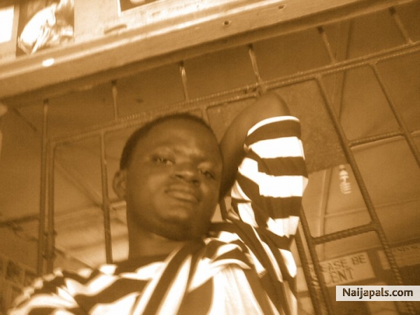 hii - click for next photo