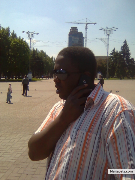 - click for next photo
