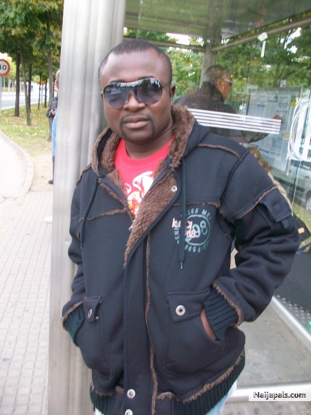  - click for next photo