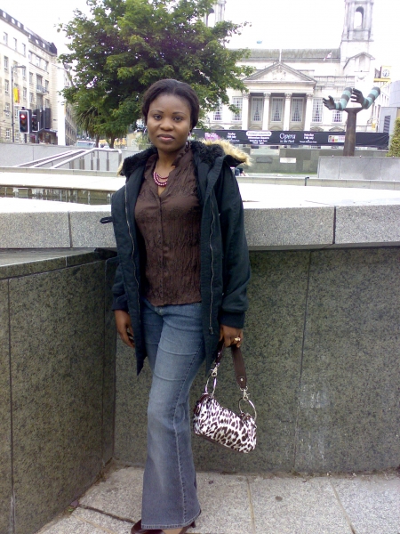  - click for next photo