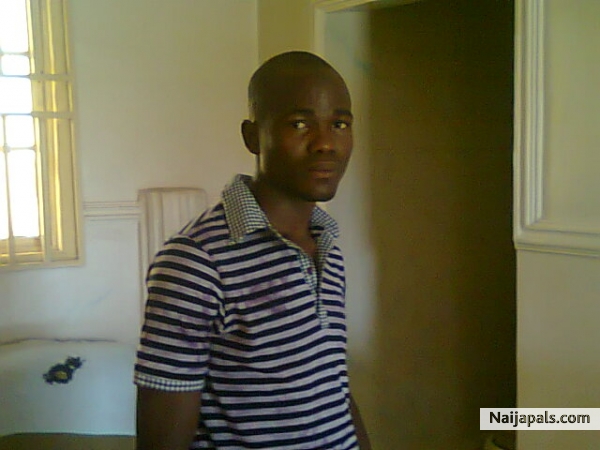 dt' s me.. - click for next photo