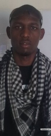 e real moi - click for next photo