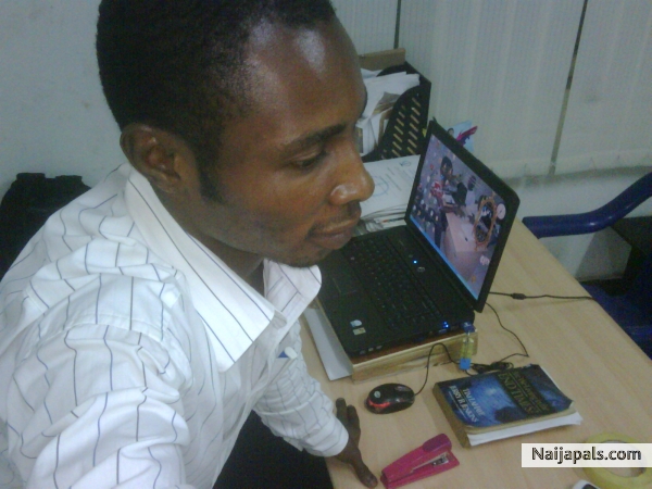  - click for next photo