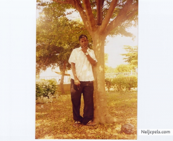 yemi - click for next photo