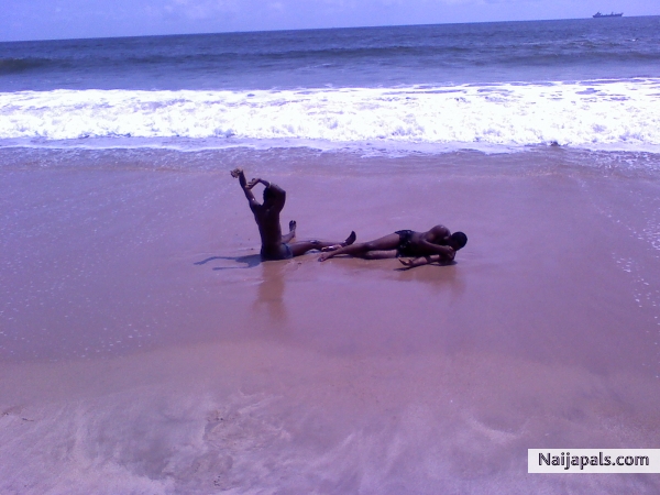  - click for next photo