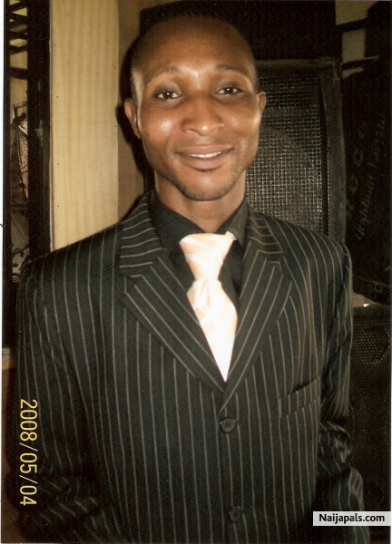 jb on suit - click for next photo