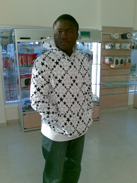  - click for next photo