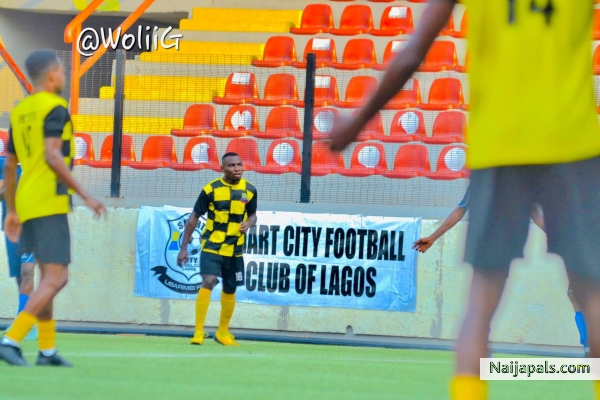 Okere against Smart City FC at Lagos - click for next photo